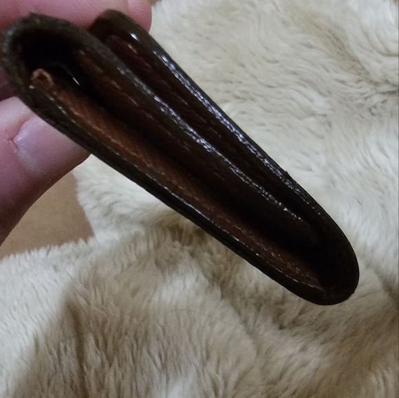 LOUIS VUITTON VINTAGE AUTHENTIC MONOGRAM KEY HOLDER EXCELLENT CONDITION. - Picture 6 of 16